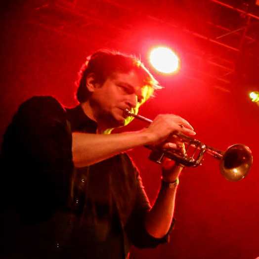 Tülle / Rolando Random & The Young Soul Rebels © Amory Salzmann