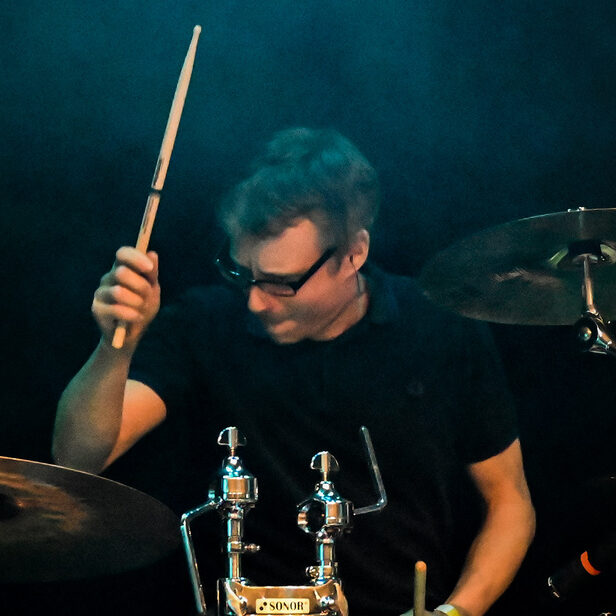 Andrej / Rolando Random & The Young Soul Rebels © Mie Photos
